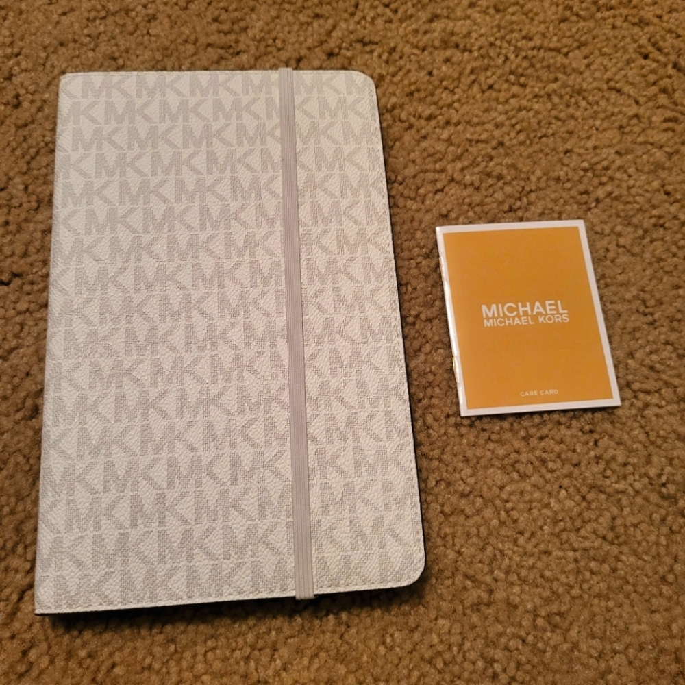 Michael Kors Medium Notebook